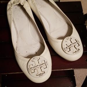 Tory Burch Off White Flats